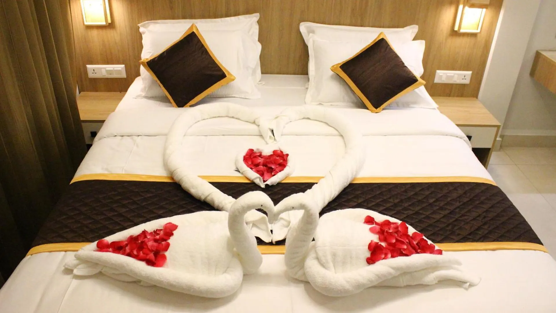 Cozy Caza resort Padinjarathara