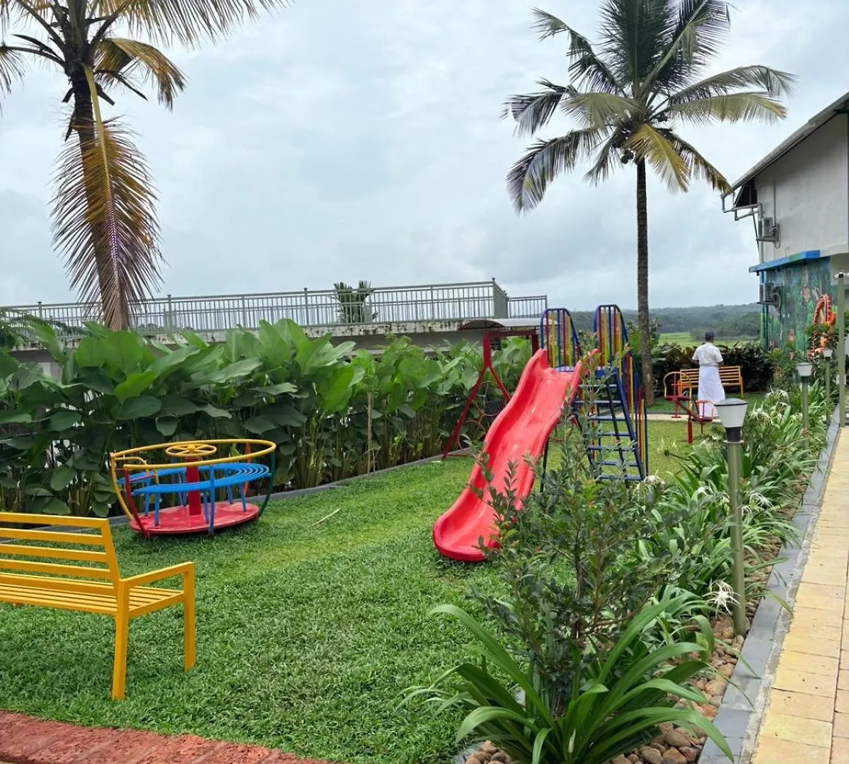 Cozy Caza resort Padinjarathara India